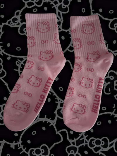 HELLO KITTY SO PINK