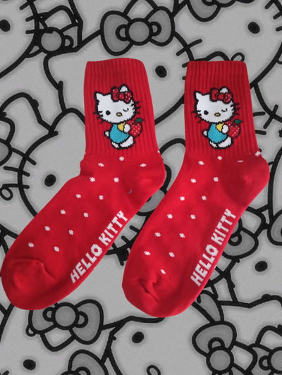 HELLO KITTY ROJO PUNTOS BLANCOS