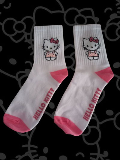 HELLO KITTY BLANCO Y ROSA