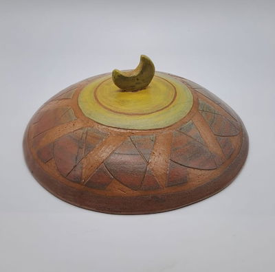 Tapa cuarto creciente