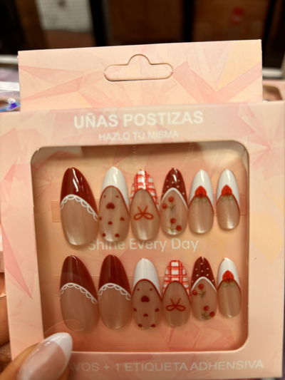 Uñas press on