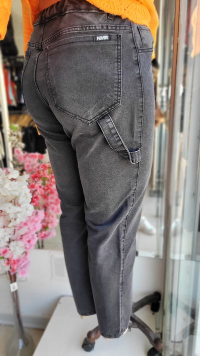 Jean Mom Carpintero 