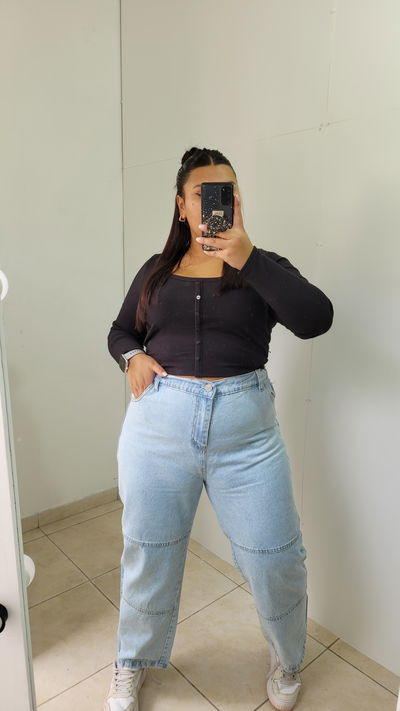 Jean Mom Costuras 