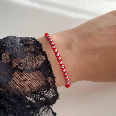 Pulsera Roja de Hilo y Bolitas Plata 925