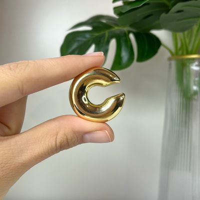 Ear cuff dorado AD