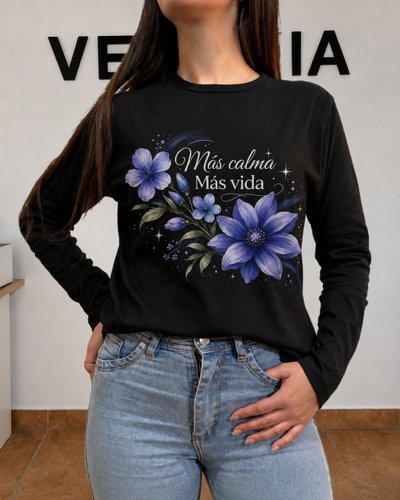 REMERA MANGA LARGA NEGRA MAS VIDA