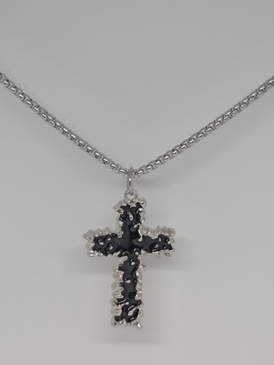 Collar Cruz Negra Con Espinas