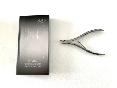 City Girl Corta Cuticula  D-07 - caja negra-