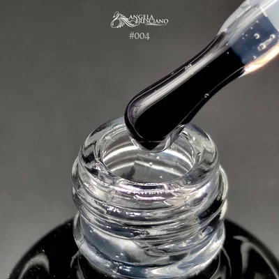 Angela BRESCIANO Base Correctiva Clear 04