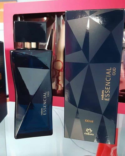 ESSENCIAL OUD