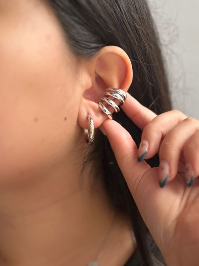 Pack plateado Cuff Shein + Argollitas estilo Trend 
