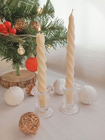 TORNEADA FINA BLANCA CAJA X 2 UNI- VELA PARA CANDELABRO