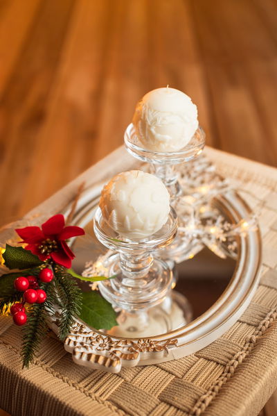 VELA ESFERA NAVIDEÑA TALLADA RENO 2