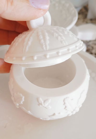 ESFERA NAVIDEÑA - CUENCO /CARAMELERA DE RESINA CERAMICA