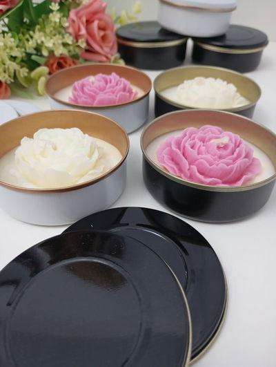 VELA PEONIA EN LATITA