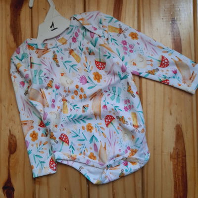 Bodys cuello Americano Estampados 