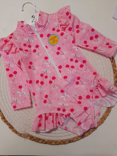 Malla Tiana (cherry) UV  T.2 y 5