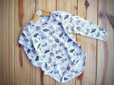 Bodys cuello Americano