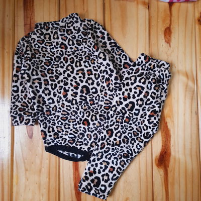 Conjunto Plush Body+calsa t.1 al 5