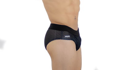Slip bricks black
