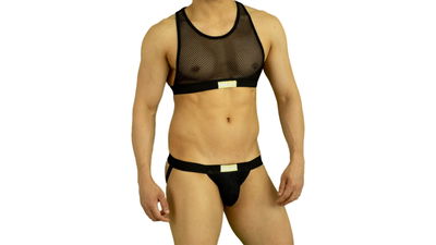 Conjunto crop top con transparencia y suspensor