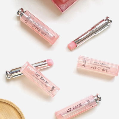 BÁLSAMO LABIAL DUPE DIOR MISS BETTY 512546 x1