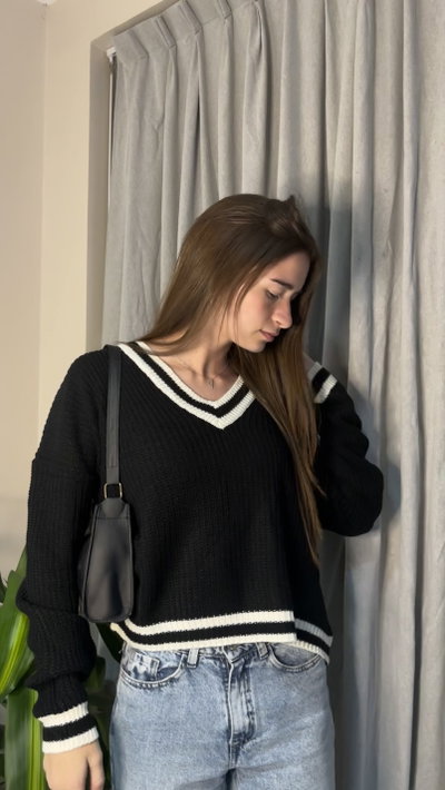 Sweater ~ negro 