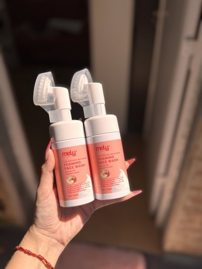 Espuma de limpieza facial Durazno suave en hidratante (para piel seca, normal, mixta)