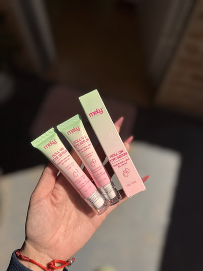 Contorno de ojos hidratante y reafirmante de ojeras 