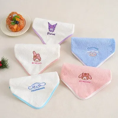 toalla de mano sanrio
