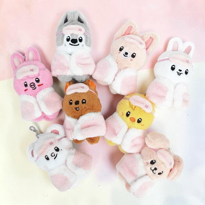 peluche llavero skzoo - pijama (stay in out little house) 💌