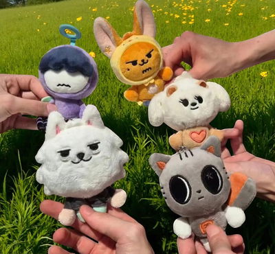 peluche llavero TXT Ppulbatu + regalitos ✨