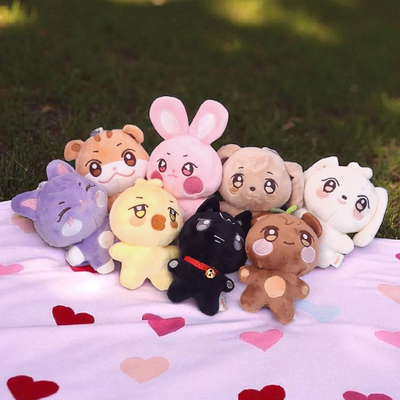 peluche llavero – ATEEZ + regalitos ✨