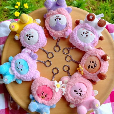 peluche llavero BT21 - sakura 🌸