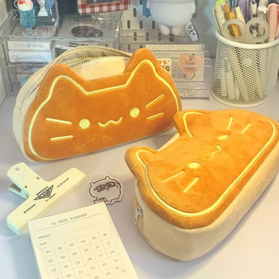 cartuchera bread cat 🐱🤎