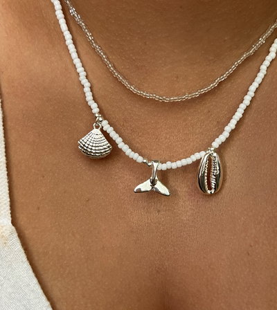 Collar Moon