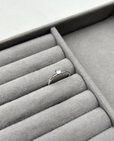 Anillo Tiana