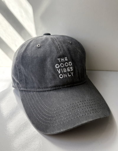 Gorra Good Gris Oscuro