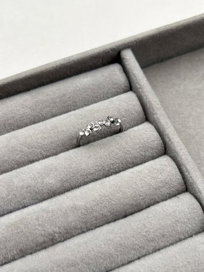 Anillo Camil White