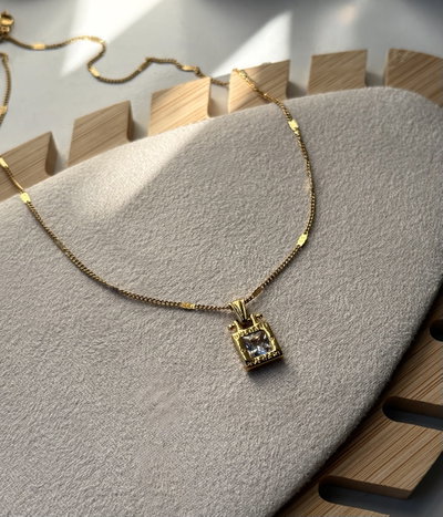 Collar Grecia White S