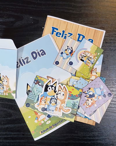 Álbum de Figuritas y Actividades Bluey (PDF - NO EDITABLE)