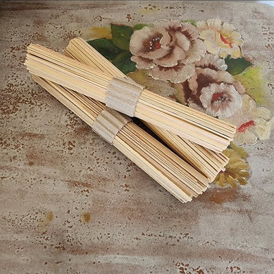 Varillas de pino 23cm x 1 kg 