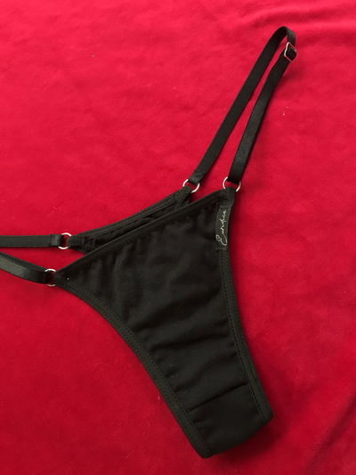 Tanga less básica de algodón 