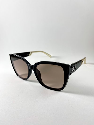 Lentes M