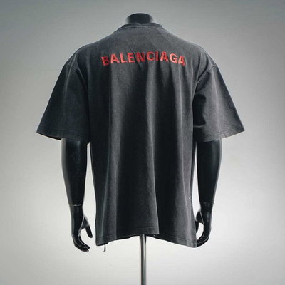 CAMISETA BALENCIAGA