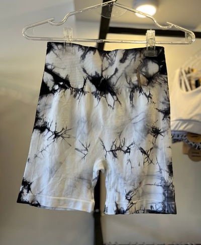 Short push up Batik