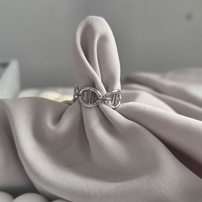 Anillo Nicole