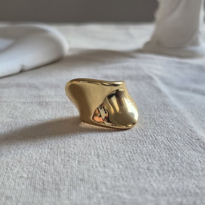 Anillo Mercedes