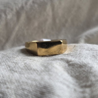 Anillo Santas