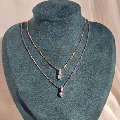Collar Laura